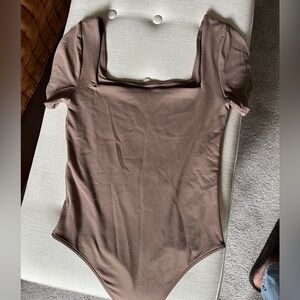 Short sleeve babaton bodysuit